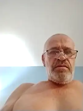 Snapshot of geilerschwanz64 chatting on September 29, 2025, 11:31 pm geilerschwanz64 online show from September 29, 2025, 11:31 pm