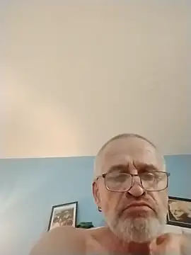 Snapshot of geilerschwanz64 chatting on November 28, 2025, 2:47 am geilerschwanz64 online show from November 28, 2025, 2:47 am