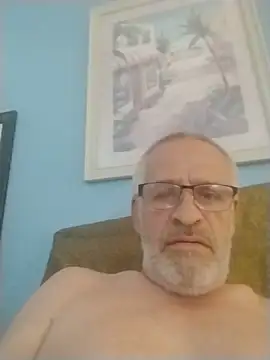 geilerschwanz64 online show from May 29, 2026, 9:57 pm