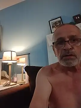 geilerschwanz64 online show from July 14, 2026, 2:38 am