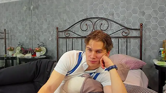 Snapshot of Marcus_Swampov chatting on December 28, 2024, 10:14 am Marcus Swampov online show from December 28, 2024, 10:14 am