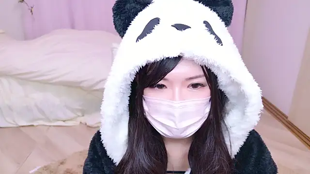 Snapshot of NAMI_s2 chatting on February 10, 2025, 7:07 pm NAMI s2 online show from February 10, 2025, 7:07 pm