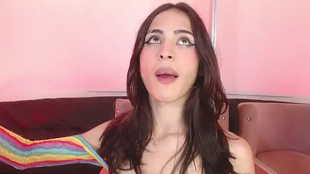 alice sofia online show from January 28, 2025, 4:52 pm