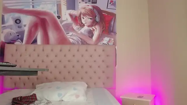 alice sofia online show from February 8, 2025, 1:44 pm