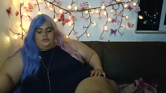 GeovanaLiveHot online show from April 7, 2026, 5:52 am