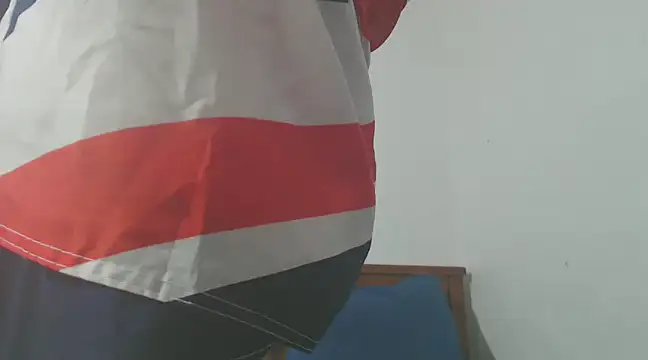 Snapshot of TheGeezer30 chatting on January 18, 2025, 1:19 am TheGeezer30 online show from January 18, 2025, 1:19 am