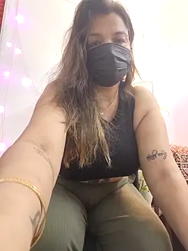 Archi-07 online show from October 2, 2025, 11:34 pm