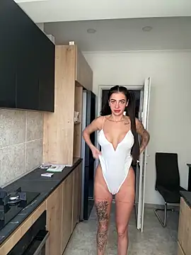 LaraVegas  online show from October 25, 2025, 6:10 am