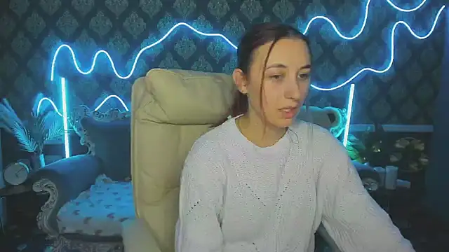 Roxy Rayy online show from October 19, 2025, 1:34 pm