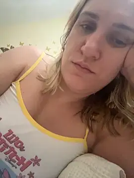 Snapshot of Bia_sexynovaes chatting on November 19, 2025, 9:09 am Bia sexynovaes online show from November 19, 2025, 9:09 am