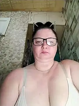 Holly-69 online show from June 22, 2026, 5:10 pm