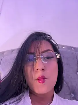 Snapshot of missycanoo chatting on June 25, 2026, 2:22 am missycanoo online show from June 25, 2026, 2:22 am