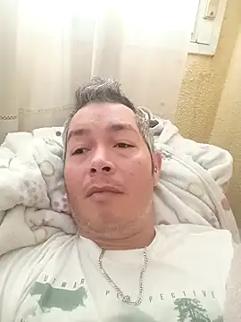 Snapshot of xxxx198756 chatting on January 7, 2025, 10:43 am xxxx198756 online show from January 7, 2025, 10:43 am