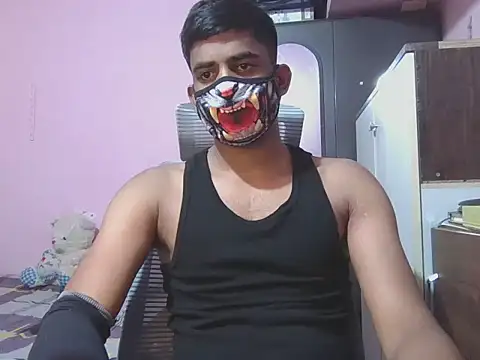 Snapshot of KissesBoyAD chatting on October 1, 2025, 3:18 pm KissesBoyAD online show from October 1, 2025, 3:18 pm