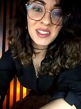 saidaskye online show from February 7, 2025, 12:42 am