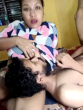 Radhikadavi879 online show from January 11, 2025, 8:10 pm