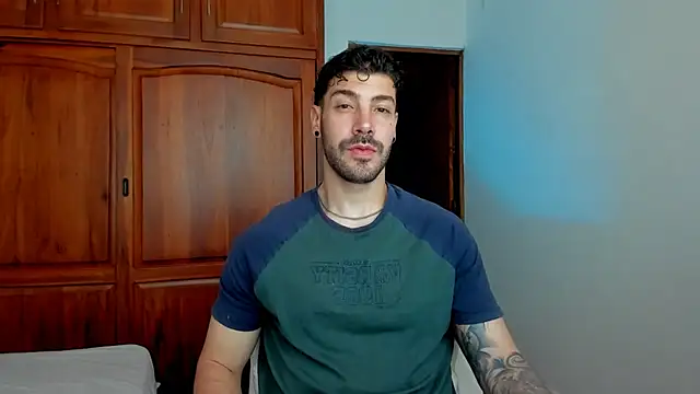 Guyinthemountain online show from May 19, 2026, 3:18 pm