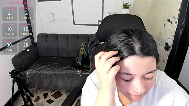 Snapshot of JulietaKane chatting on September 9, 2025, 3:50 am JulietaKane online show from September 9, 2025, 3:50 am