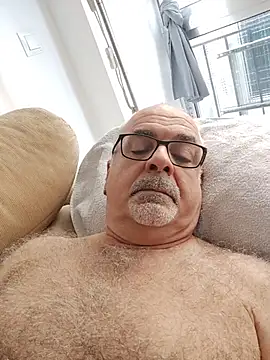 Snapshot of Satiro_Sevilla chatting on November 4, 2025, 3:22 pm Satiro Sevilla online show from November 4, 2025, 3:22 pm