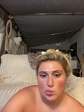 mimiprincessxoox online show from September 28, 2025, 8:47 pm