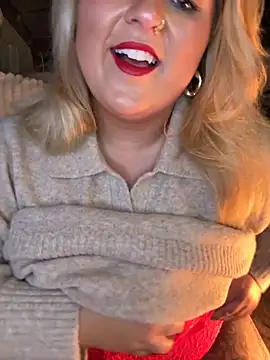 mimiprincessxoox online show from October 24, 2025, 9:22 pm