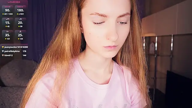 EsmaCarll online show from January 11, 2025, 2:20 am