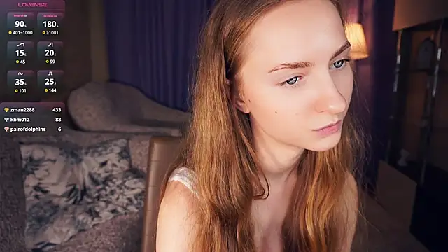 EsmaCarll online show from January 12, 2025, 2:24 am