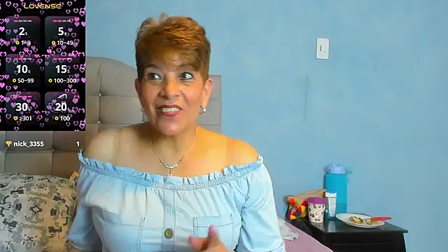 Snapshot of Angelina_Stone_65 chatting on January 25, 2025, 8:53 pm Angelina Stone 65 online show from January 25, 2025, 8:53 pm