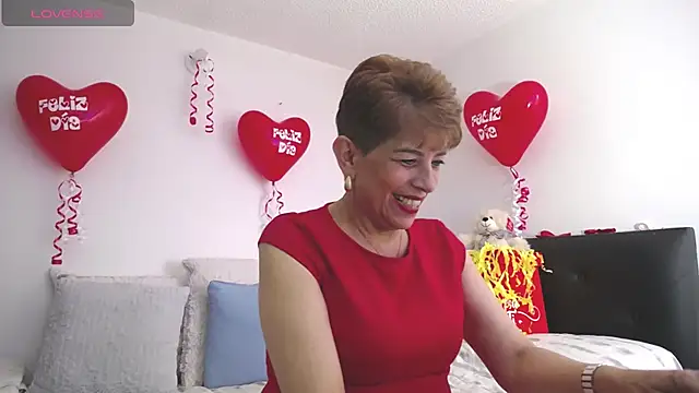 Snapshot of Angelina_Stone_65 chatting on February 13, 2025, 9:17 pm Angelina Stone 65 online show from February 13, 2025, 9:17 pm