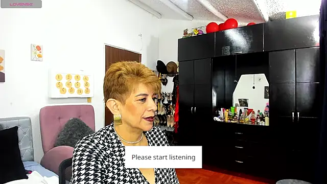 Angelina Stone 65 online show from May 15, 2026, 12:39 am