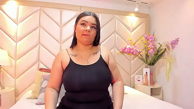 KatyaPittman online show from October 25, 2025, 7:52 pm