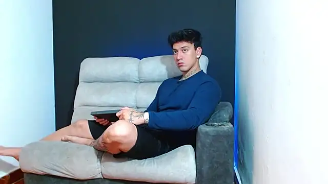 Snapshot of JUSTIN_FULLER1 chatting on January 16, 2026, 8:24 pm JUSTIN FULLER1 online show from January 16, 2026, 8:24 pm