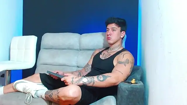 JUSTIN FULLER1 online show from March 11, 2026, 6:58 pm