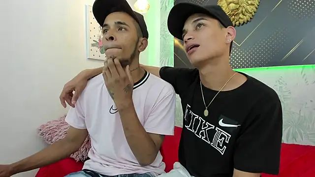 Snapshot of JordanAndAndrew chatting on January 16, 2025, 8:14 pm JordanAndAndrew online show from January 16, 2025, 8:14 pm