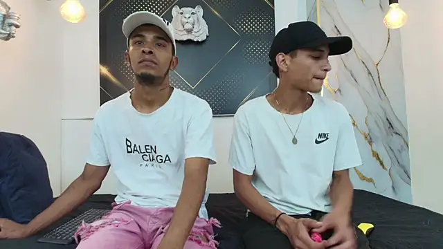 JordanAndAndrew online show from October 5, 2025, 8:07 pm