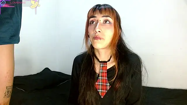 Asterothxznikki online show from October 29, 2025, 3:42 am