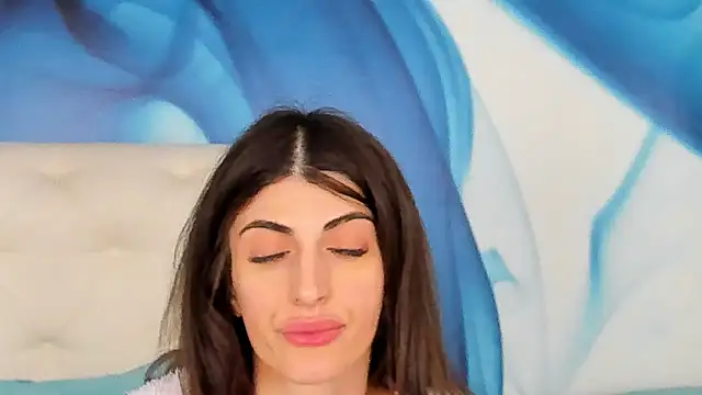 SkinnyDolly online show from February 4, 2026, 10:26 pm