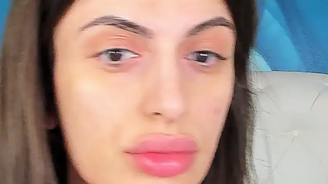 SkinnyDolly online show from May 15, 2026, 2:07 am