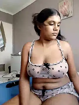 Lilmisskay18 online show from February 10, 2026, 12:09 pm