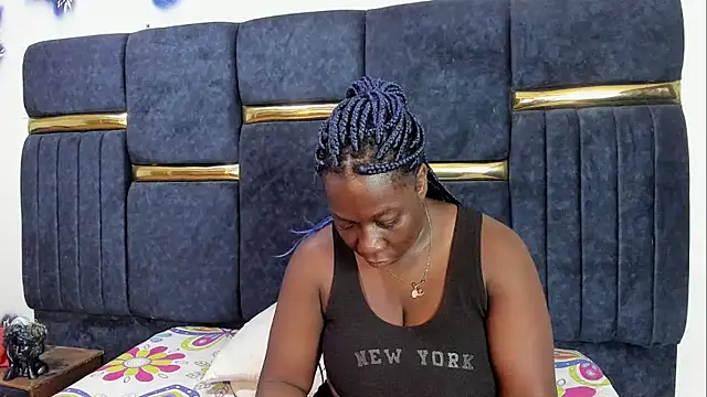 skaysanchez1 online show from April 6, 2026, 8:10 pm