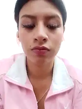 Snapshot of maye_dan chatting on February 7, 2025, 8:53 pm maye dan online show from February 7, 2025, 8:53 pm