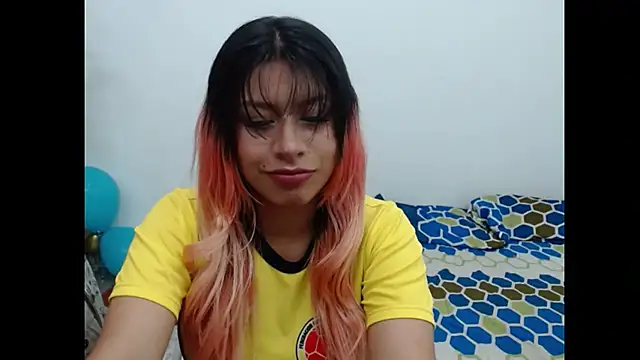 Snapshot of maye_dan chatting on March 23, 2025, 12:58 am maye dan online show from March 23, 2025, 12:58 am