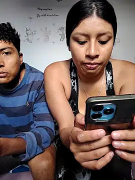 Snapshot of maye_dan chatting on April 21, 2026, 1:39 pm maye dan online show from April 21, 2026, 1:39 pm