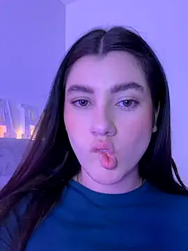 ARITOO  online show from October 12, 2025, 5:17 am