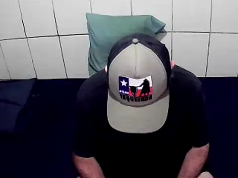 pierdona online show from January 17, 2025, 8:33 pm