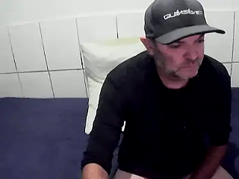 Snapshot of pierdona chatting on April 26, 2026, 2:04 pm pierdona online show from April 26, 2026, 2:04 pm