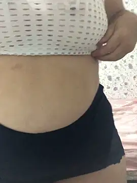 ahross online show from December 17, 2025, 10:10 am