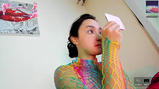 its  angelica  online show from February 7, 2026, 6:33 pm