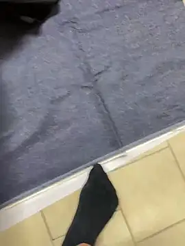 dantedesirexx online show from February 20, 2026, 5:57 pm