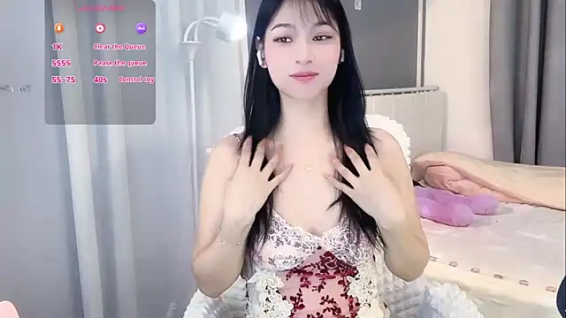 Snapshot of -Jolene-688- chatting on September 21, 2025, 9:27 pm -Jolene-688- online show from September 21, 2025, 9:27 pm